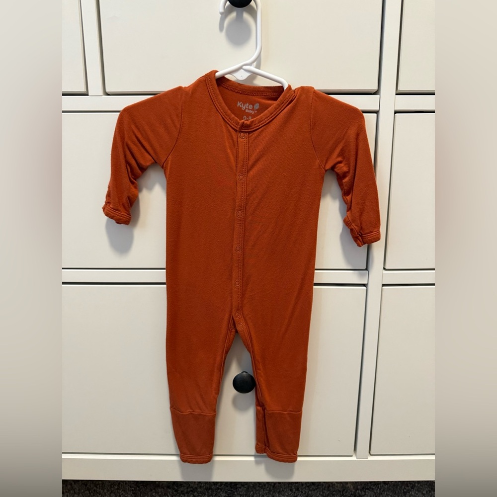 Kyte baby romper